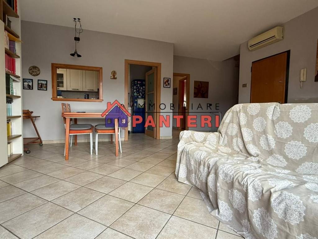 Appartamento a Uzzano in Piazza Sant'Alluccio - Foto 2