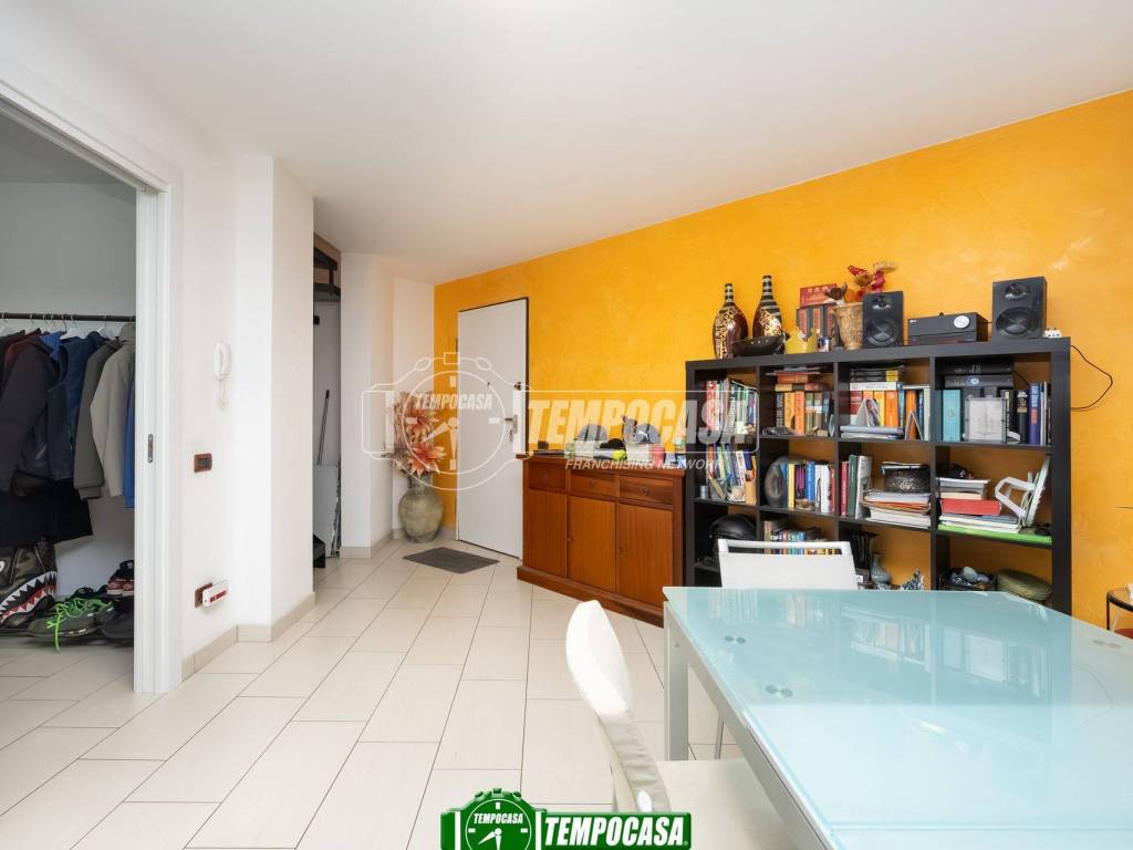 Appartamento a Trezzano rosa in Via C. Colombo 43/S - Foto 2