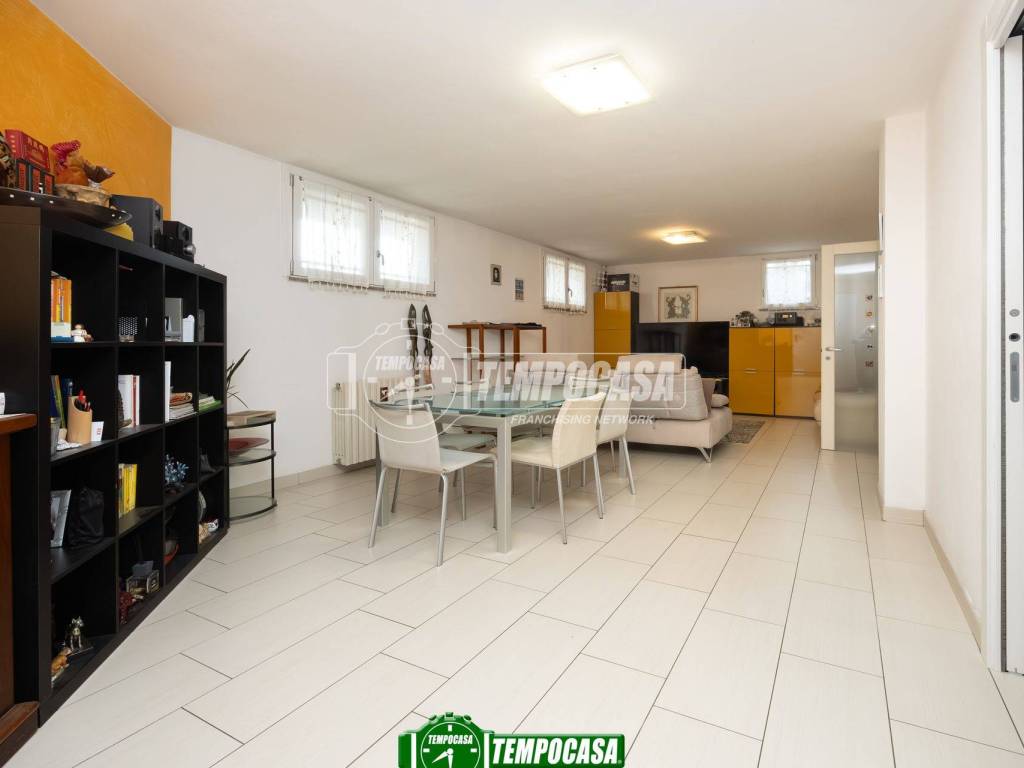 Appartamento a Trezzano rosa in Via C. Colombo 43/S - Foto 4