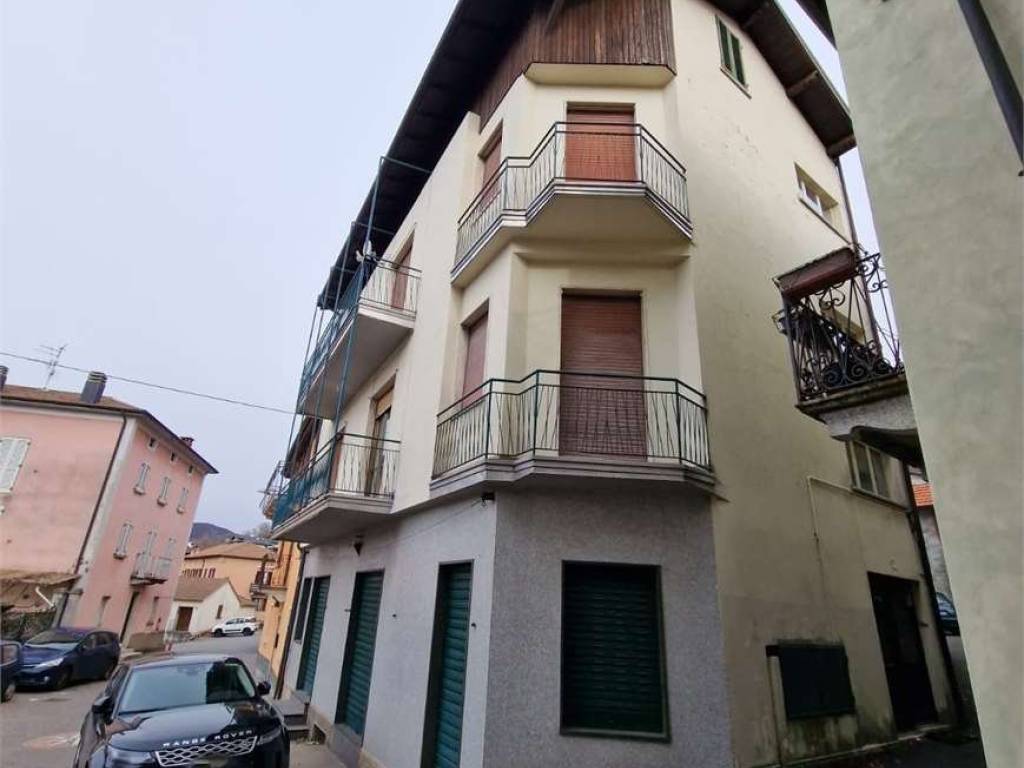 Palazzo / stabile a Centro valle intelvi - Foto 3