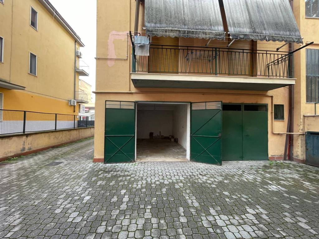 Box / garage a Benevento in Via Almerico Meomartini - Foto 3