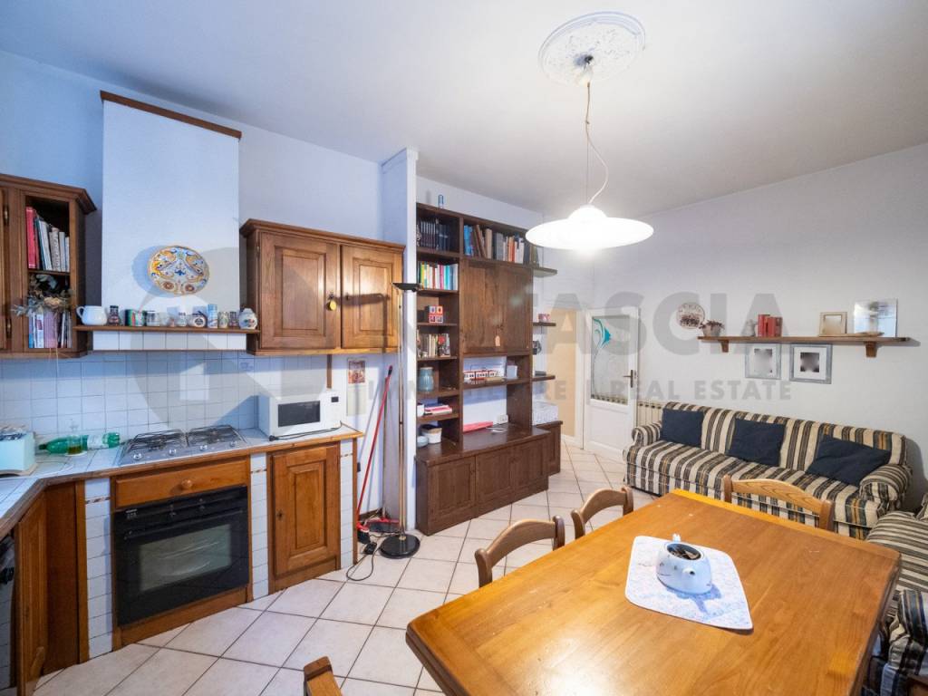 Appartamento a Pontassieve in Piazza Cairoli, 2 - Foto 3