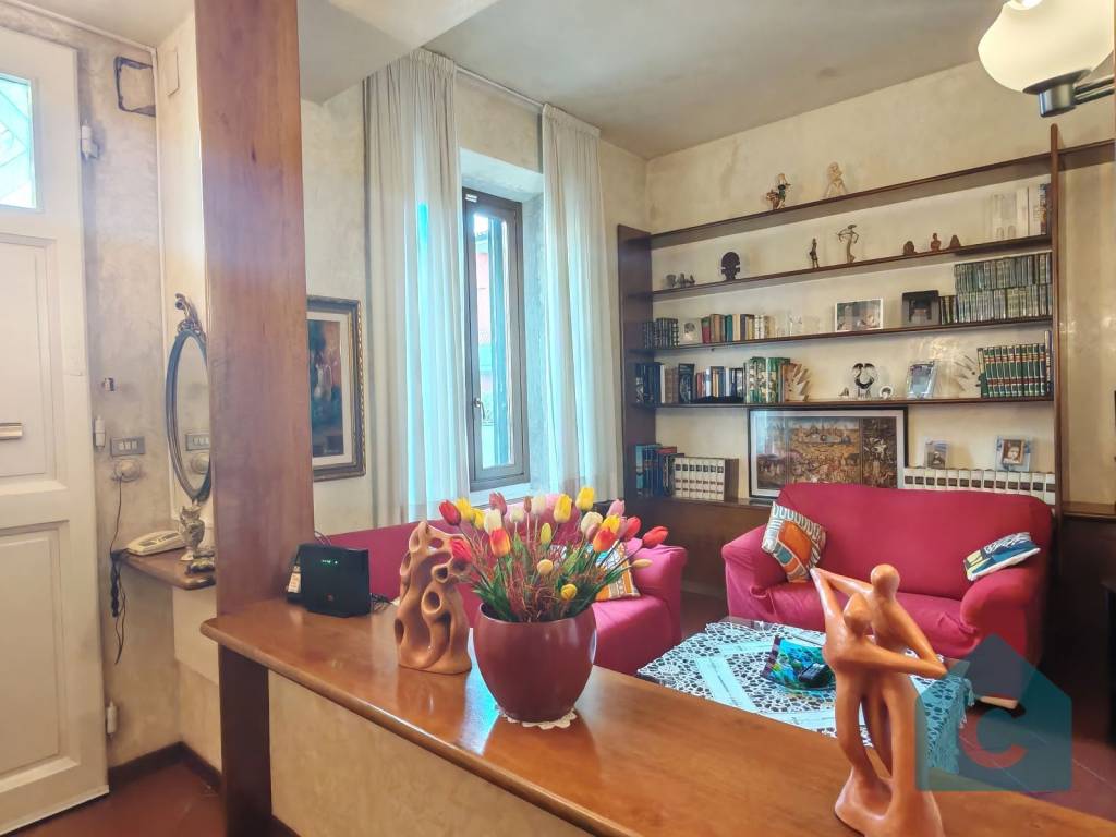 Casa indipendente a Prato in Via della Liberazione, 24 - Foto 5