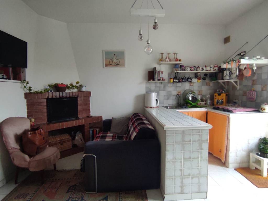 Appartamento a Cerveteri in Via Cales - Foto 3