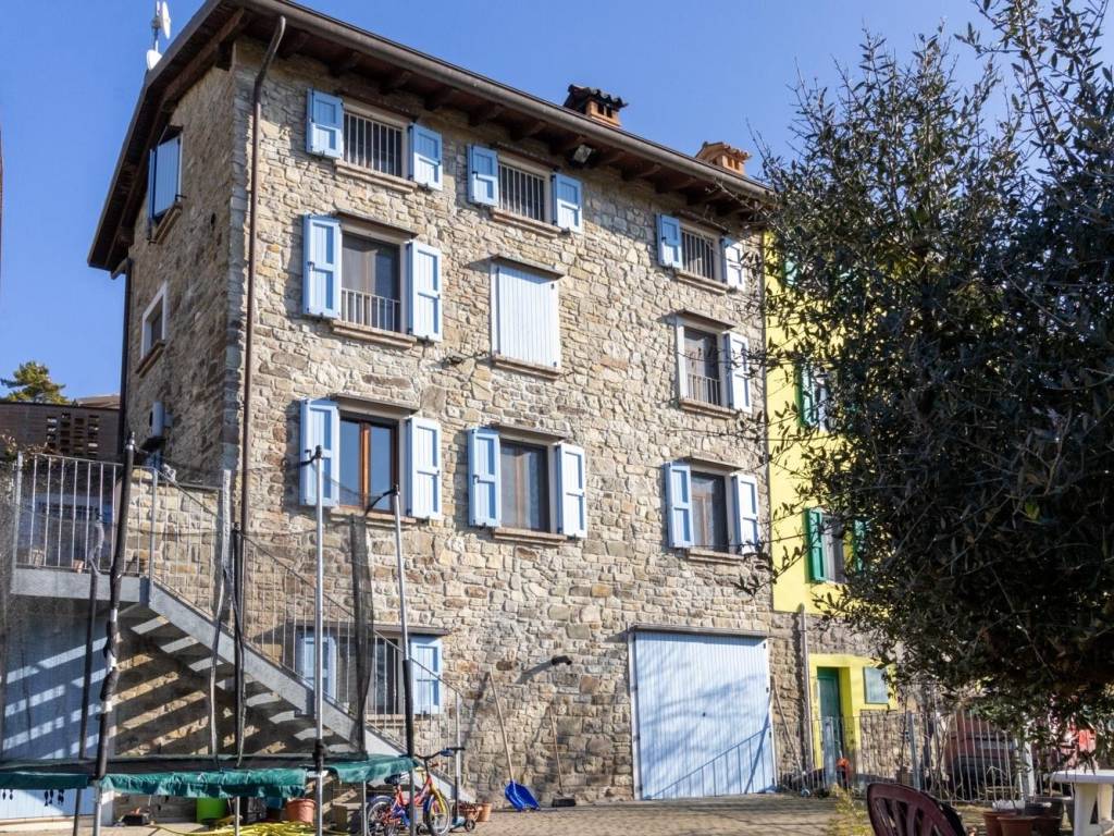 Rustico / casale a Neviano degli arduini in Via Crocile, 18 - Foto 4
