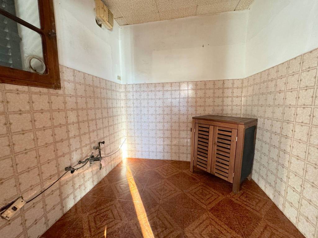Casa indipendente a Prato in Via delle Lastre - Foto 3