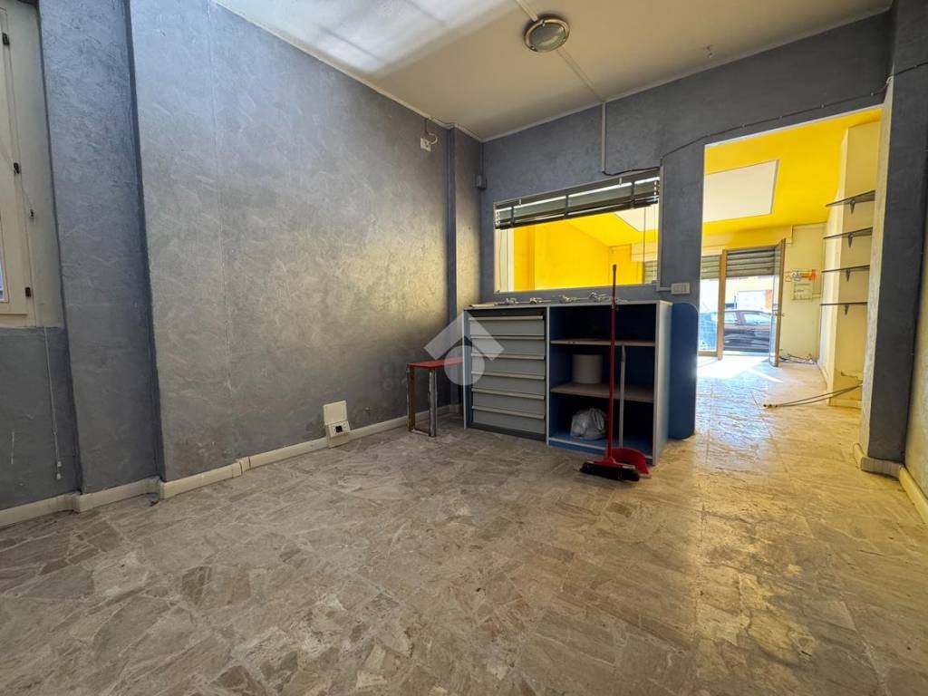 Immobile a Galliate in VIALE TERESA ORELLI, 29 - Foto 4
