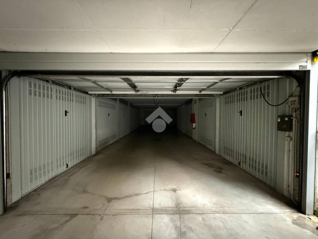 Box / garage a Trento in Via Luigi Einaudi - Foto 3