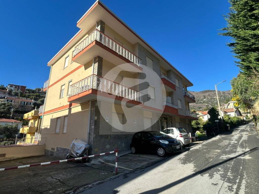 Appartamento a Alassio in Via Loreto, 27 - Foto 2