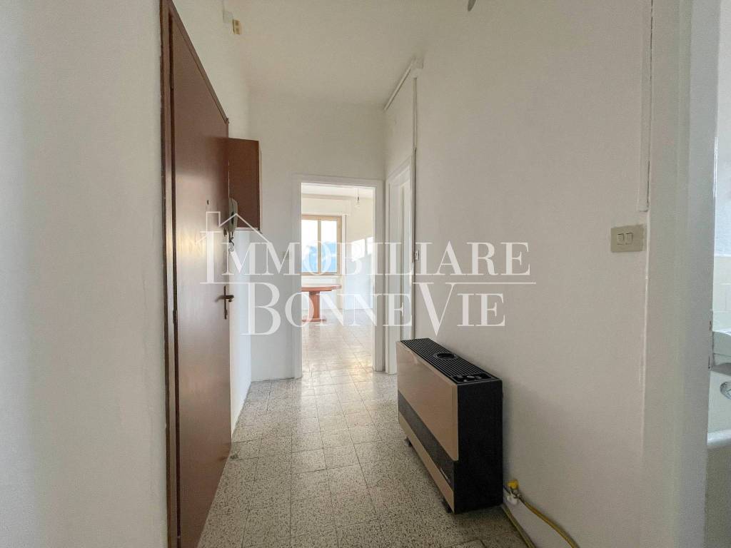 Appartamento a Cadorago in Via Giovanni Pascoli, 1 - Foto 5