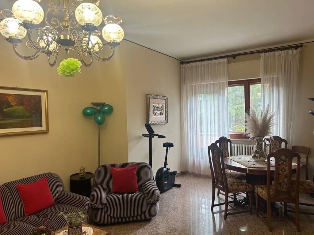 Appartamento a Teramo in Via Cona - Foto 3