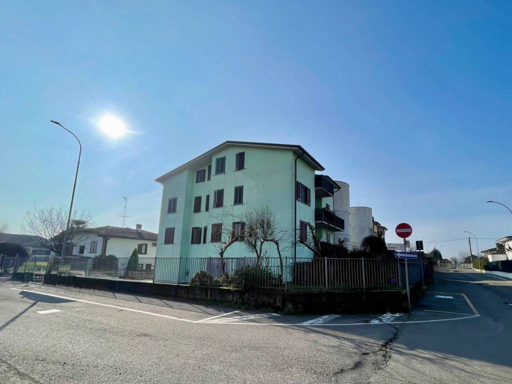 Appartamento a Motta visconti in Via Monte Grappa, 4 - Foto 5