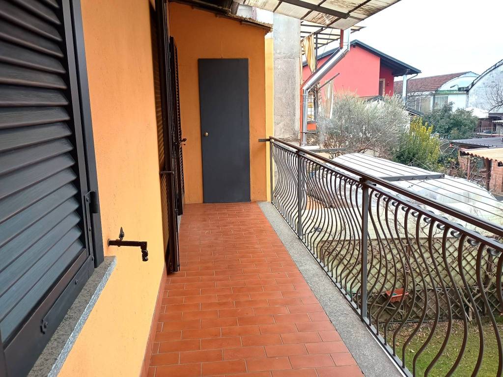 Appartamento a Carmagnola in Via Borghetto, 24 - Foto 2