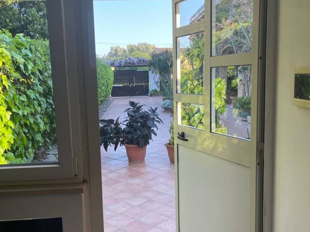 Appartamento a Fiumicino in Via della Basilica di Sant'Ippolito - Foto 5