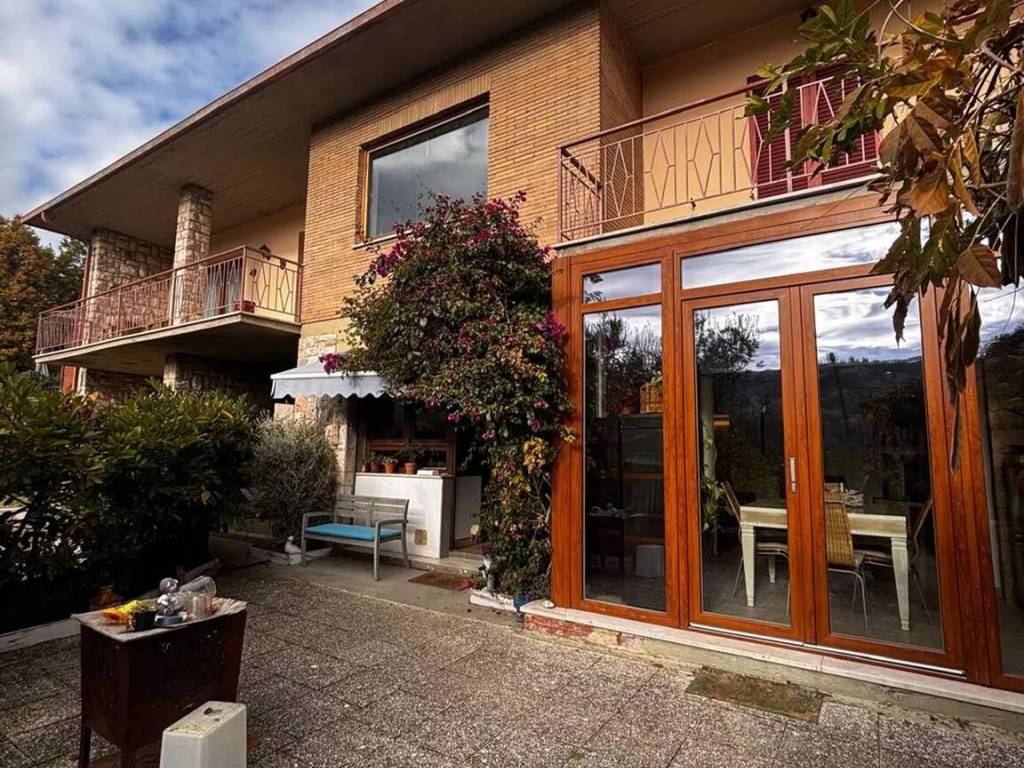 Villa a Perugia in Via della Treggia - Foto 2