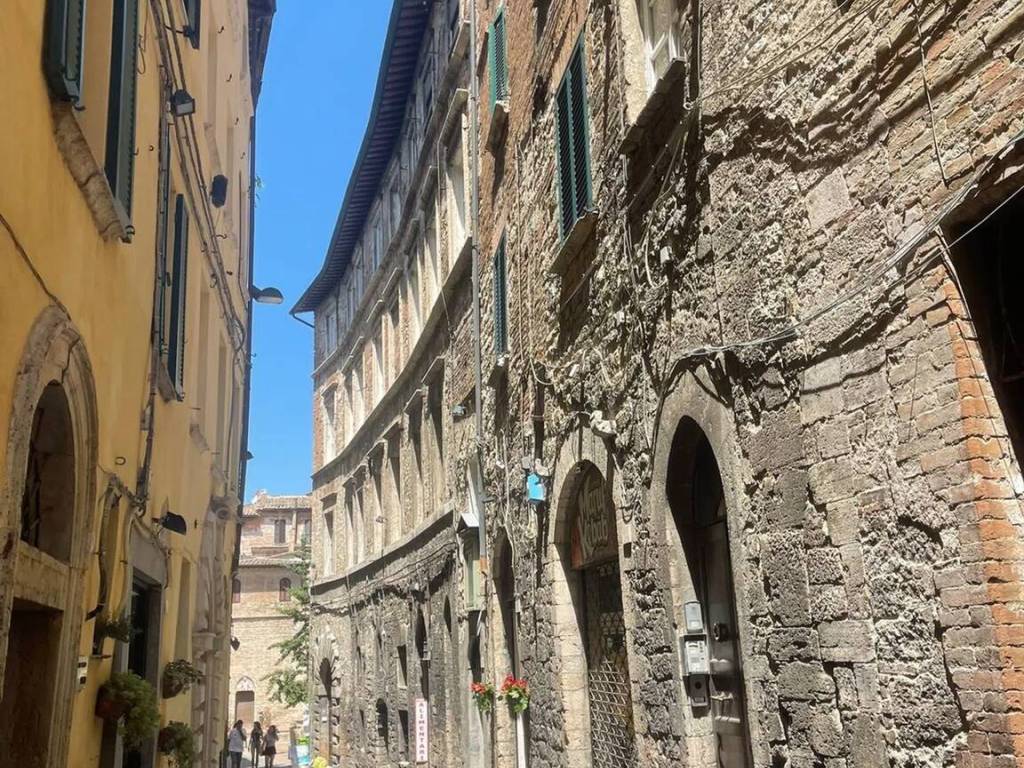 Appartamento a Perugia in Via Dei Priori, 66 - Foto 3
