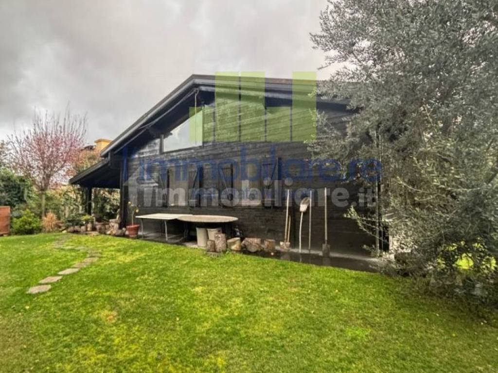 Villa a Mugnano di napoli in Strada Provinciale Mugnano-Melito - Foto 3