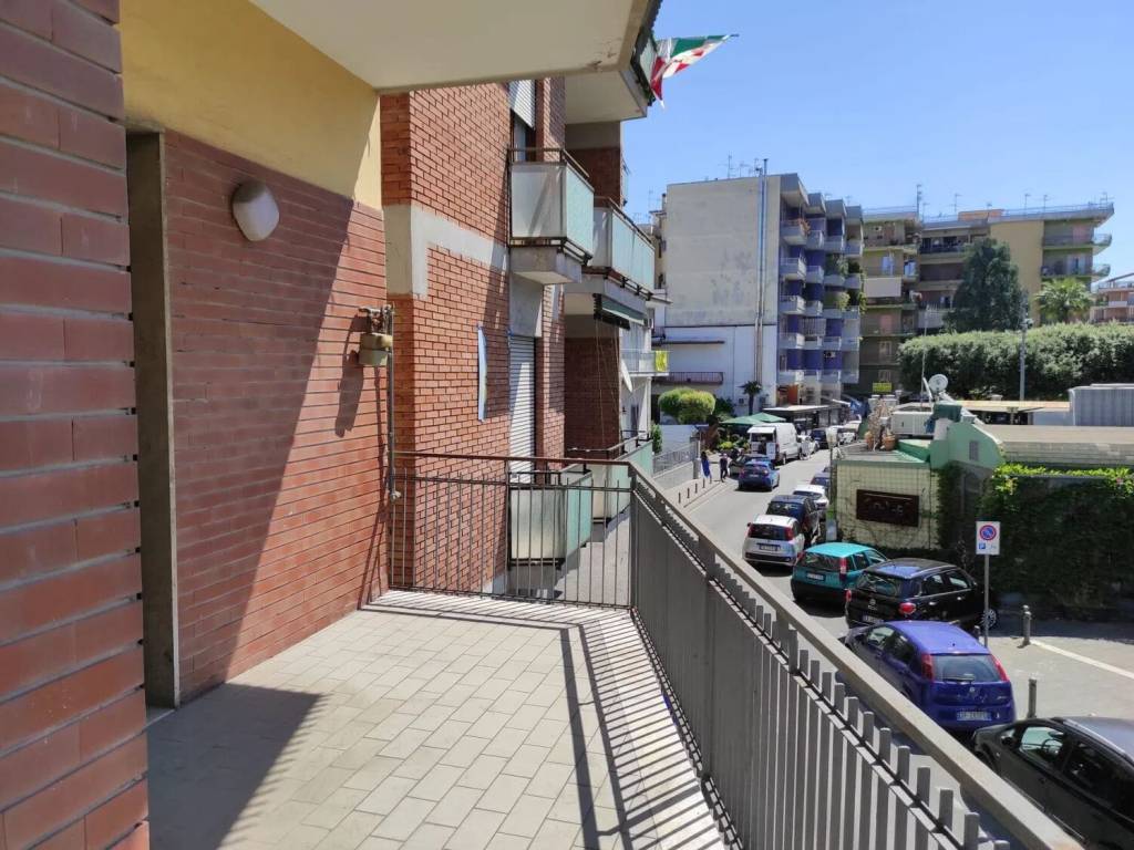 Appartamento a Giugliano in campania in Piazza Antonio Gramsci - Foto 3