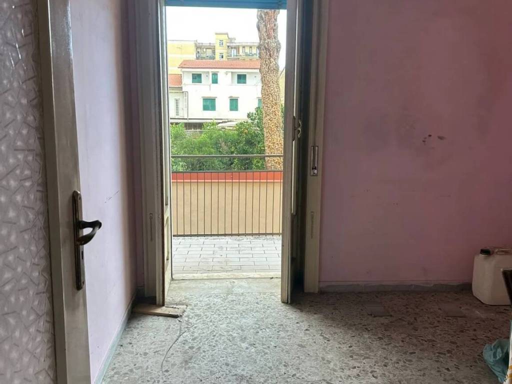 Appartamento a Giugliano in campania in Piazza Antonio Gramsci - Foto 4