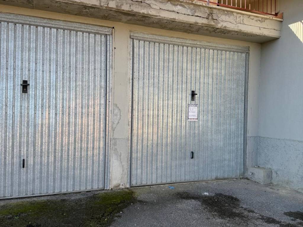 Box / garage a Civitella san paolo in Via Collegamento, 37 - Foto 3