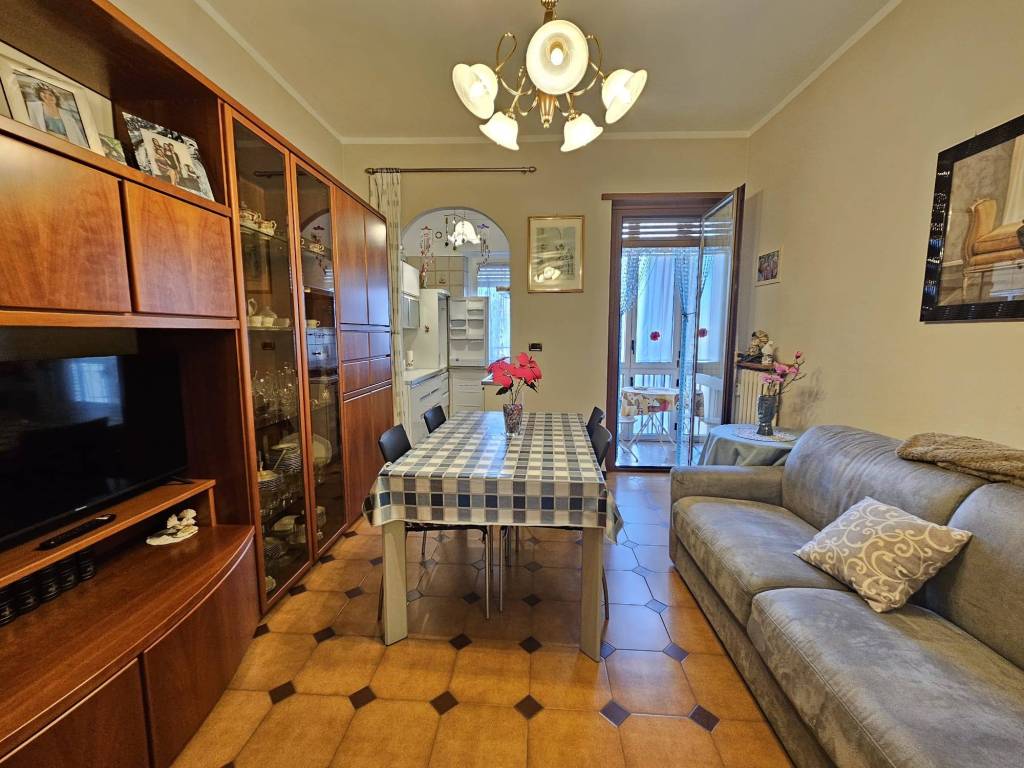 Appartamento a Moncalieri in Via Senatore Pietro Canonica, 8 - Foto 5