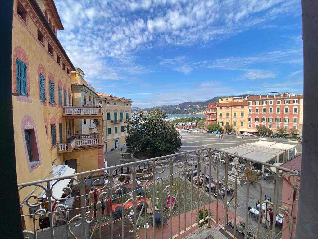 Appartamento a Lerici in Piazza Giuseppe Garibaldi, 32 - Foto 5