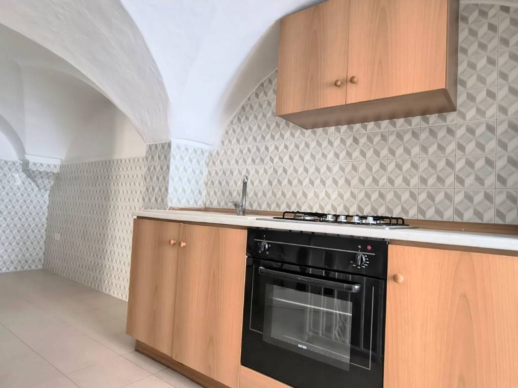 Casa indipendente a Fasano in Via Giuseppe Giusti - Foto 4