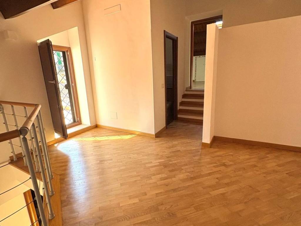 Appartamento a Genzano di roma in Via Italo Belardi - Foto 2