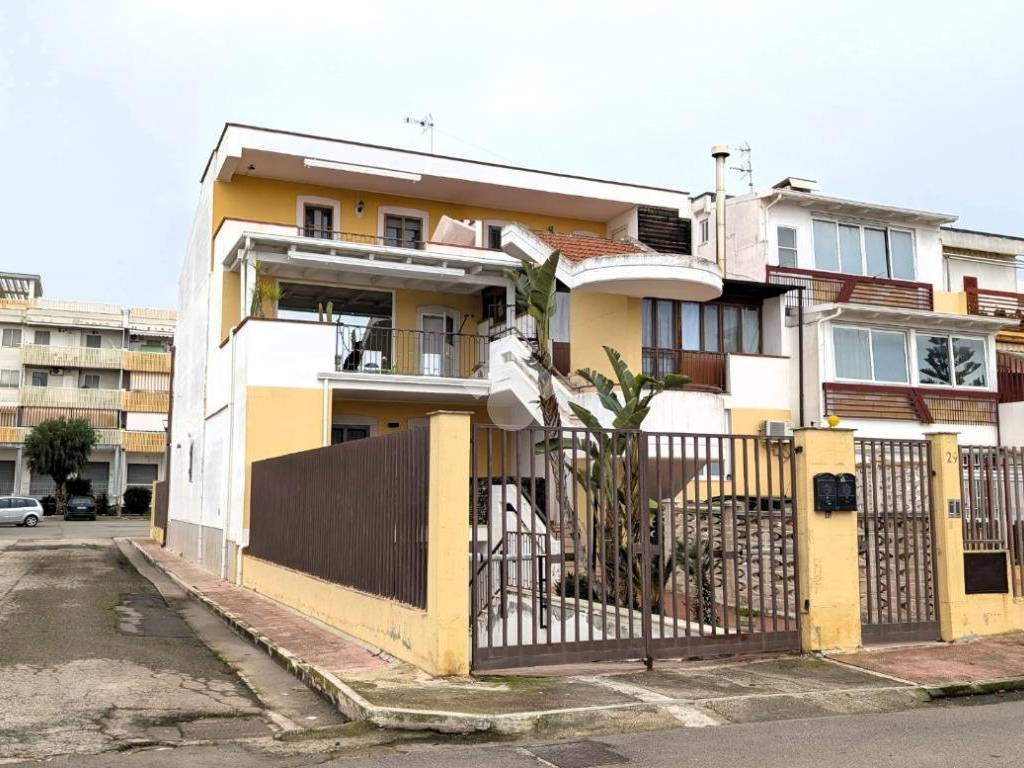 Appartamento a Margherita di savoia in Via Pietro Mascagni, 29 - Foto 2