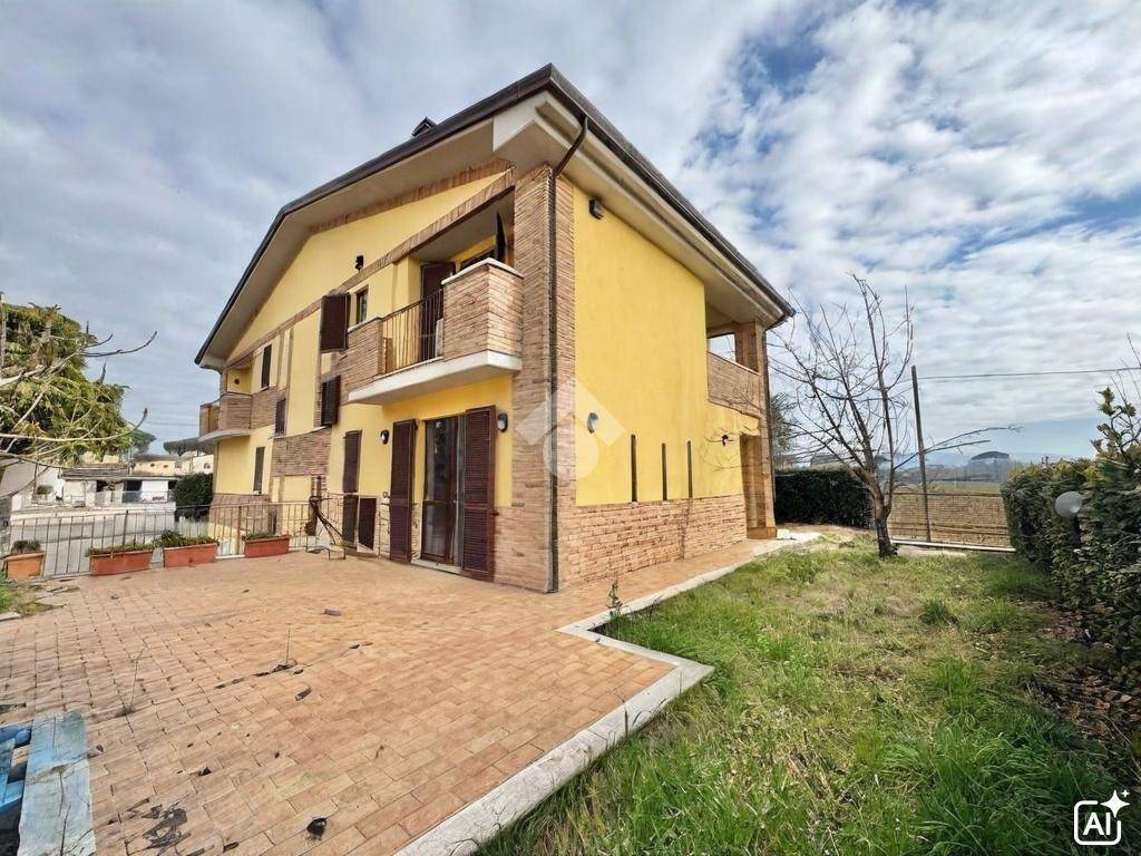 Villa a Assisi in Via Stradetta, 29 - Foto 2