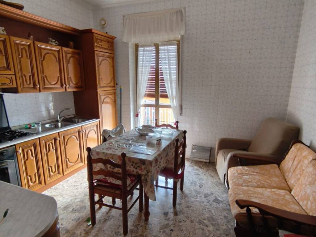 Appartamento a Salerno in Via Capitano Domenico Fiore, 21 - Foto 3