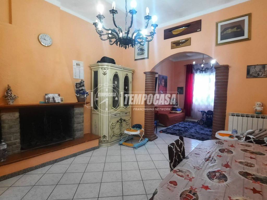 Villetta a schiera a Viareggio in Via Alessandro Volta, Torre del Lago Puccini - Foto 3
