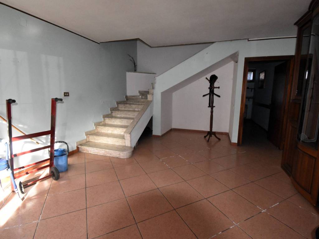 Casa indipendente a Gualtieri in Via Codisotto a Mane, 79 - Foto 4
