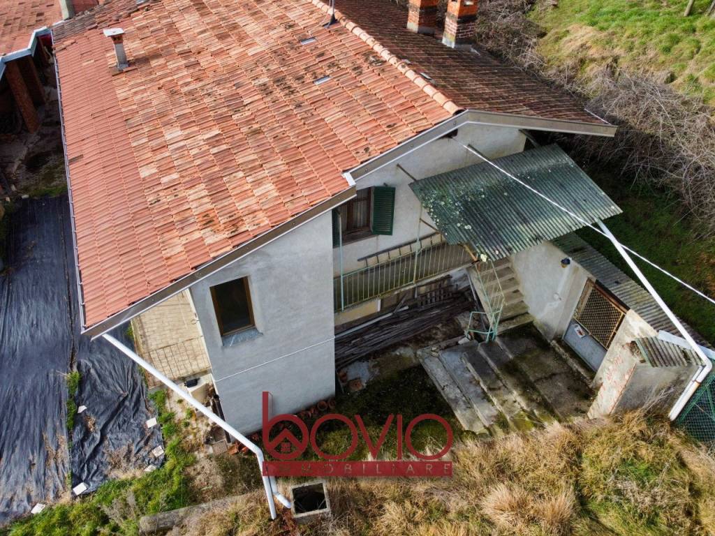 Rustico / casale a Zubiena in FRAZIONE PAROGNO - Foto 3