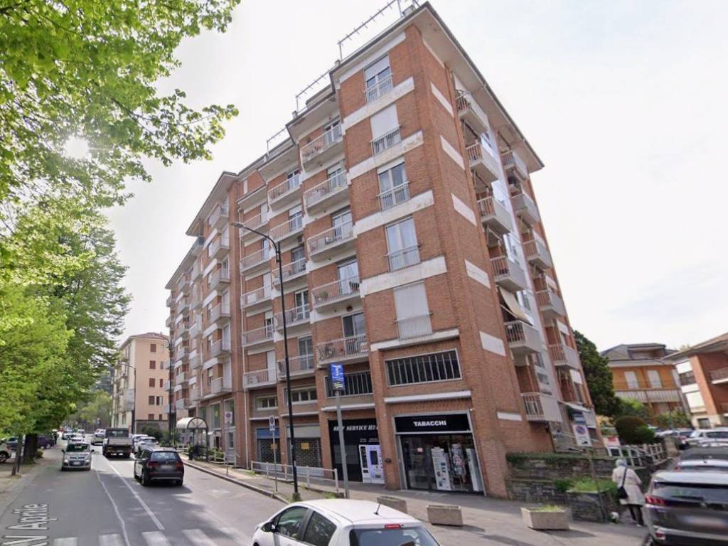 Appartamento a Asti in C.SO XXV APRILE, 24 - Foto 2