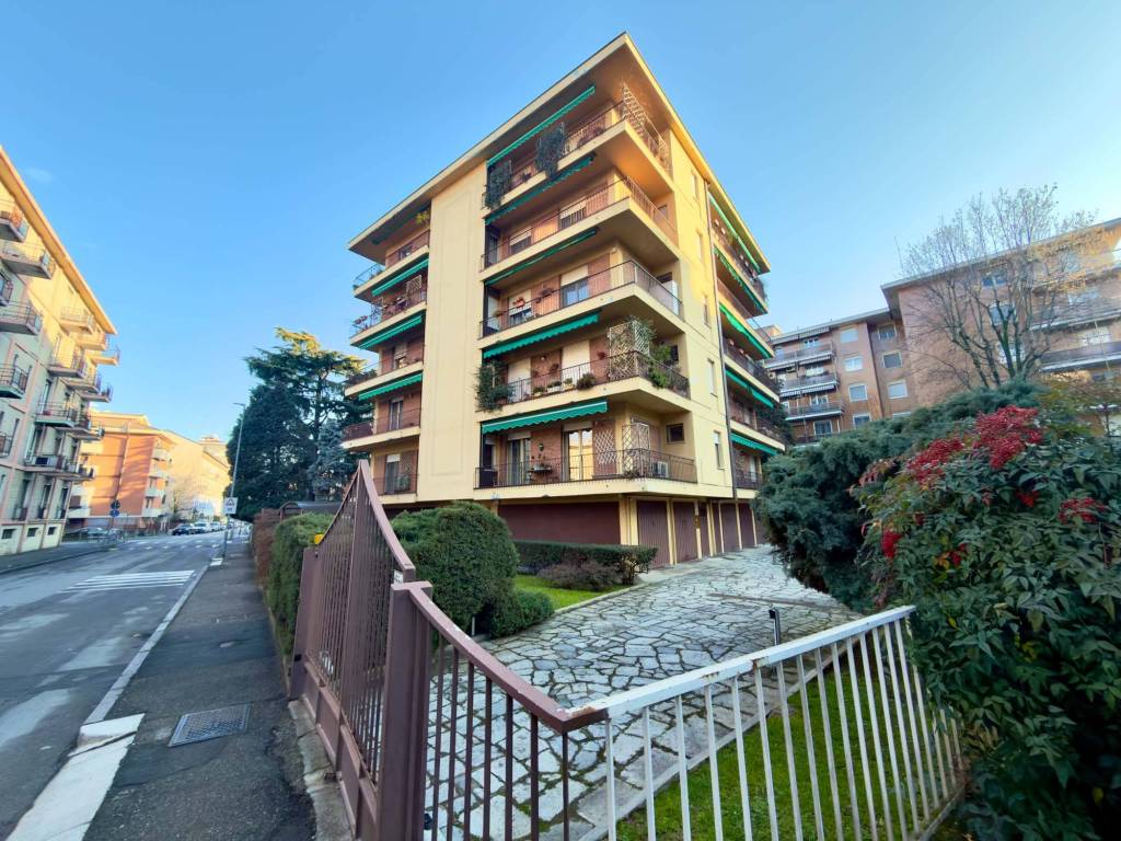 Appartamento a Novara in Via Monte San Gabriele, 23 - Foto 3