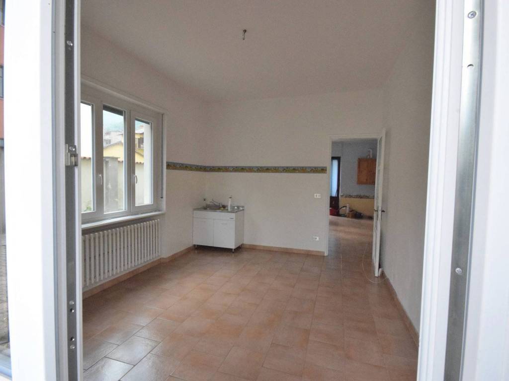Palazzo / stabile a Torre pellice in Via Appiotti, 8 - Foto 4