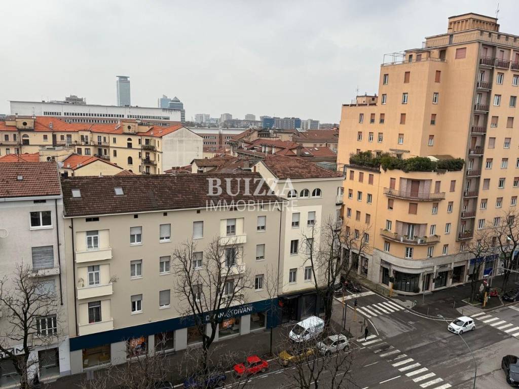 Attico / mansarda a Brescia in Via Floriano Ferramola, 1 - Foto 4