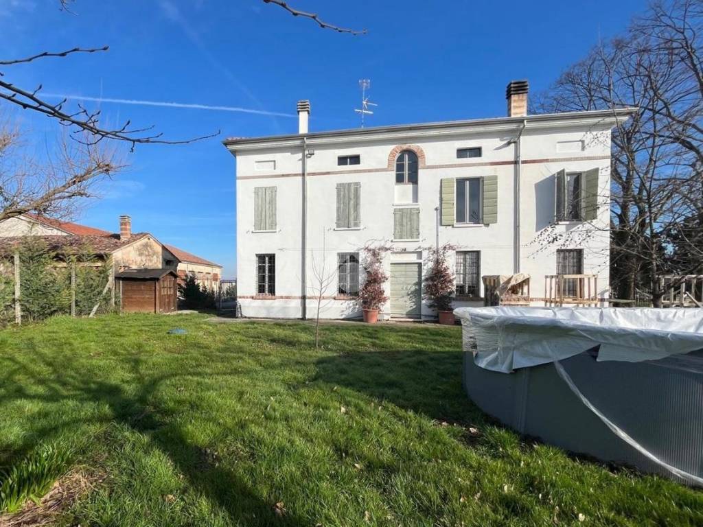 Villa a Castelbelforte in Via Cort'Alta - Foto 3