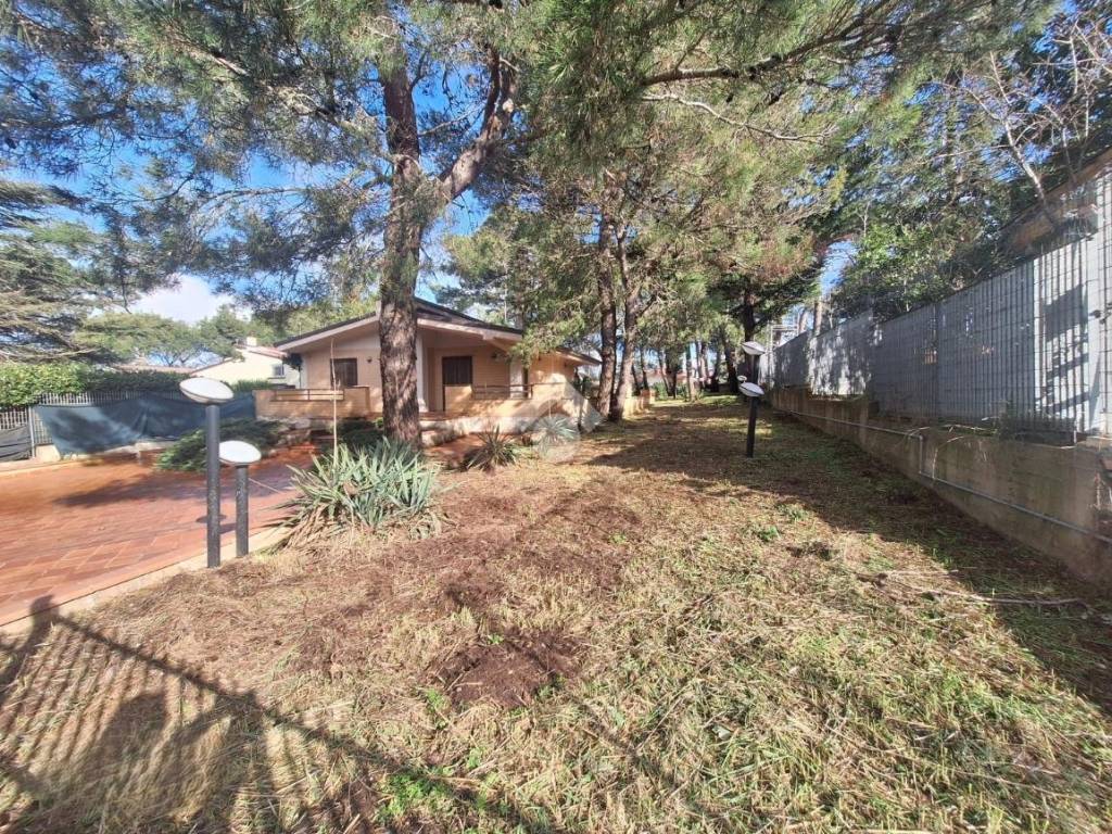 Villetta a schiera a Cassano delle murge in Zona frà diavolo - Foto 5