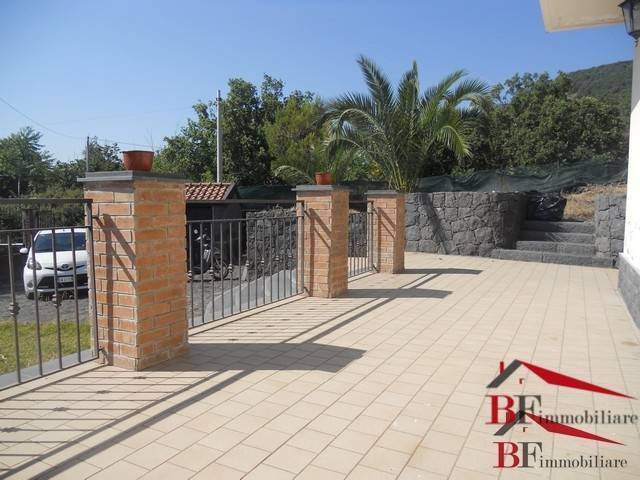 Villa a Zafferana etnea in Via Cavotta - Foto 5