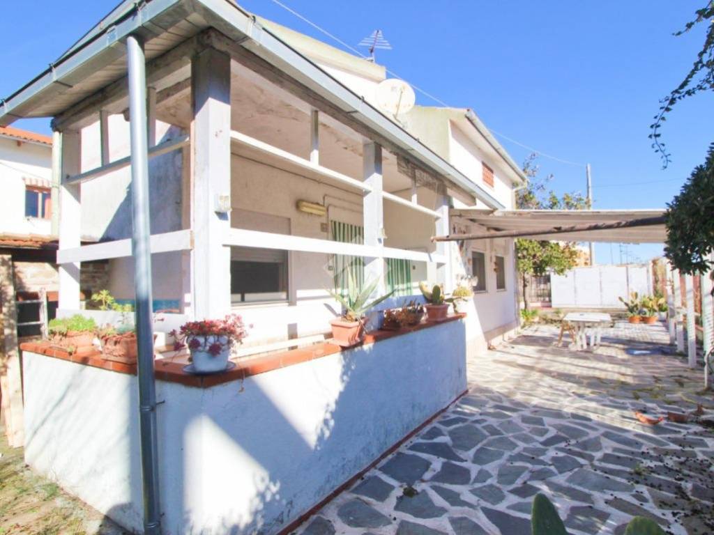 Casa indipendente a Campomarino in Via Giorgio Amendola, 14 - Foto 3