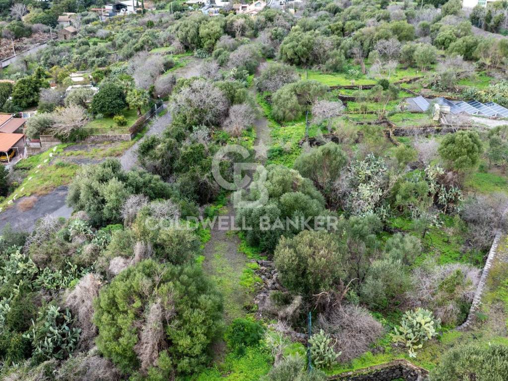 Terreno a Aci castello in VIA COLLINA DI POLIFEMO - Foto 2