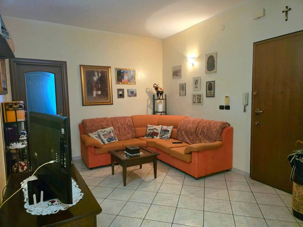 Appartamento a Nichelino in Via 1 Maggio, 27 - Foto 5