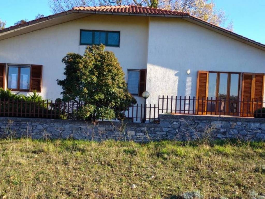 Villa a Semproniano - Foto 2