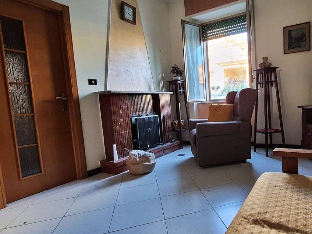 Appartamento a Battipaglia in Via Vittorio Emanuele II - Foto 3