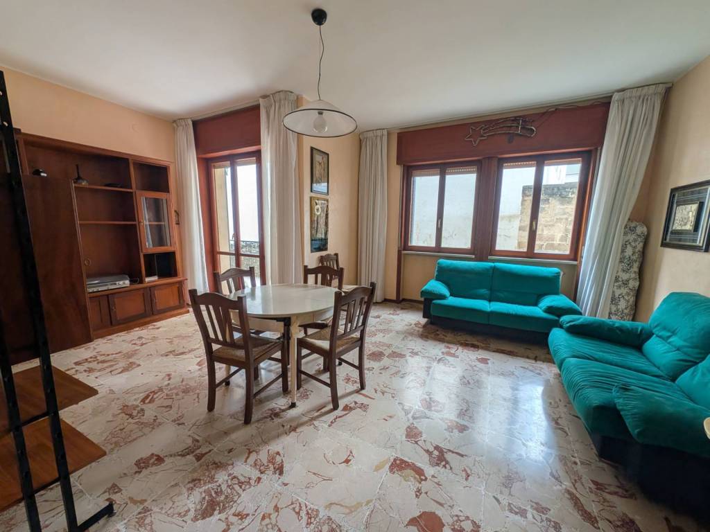 Appartamento a Gallipoli in via d'angiò, 38 - Foto 2