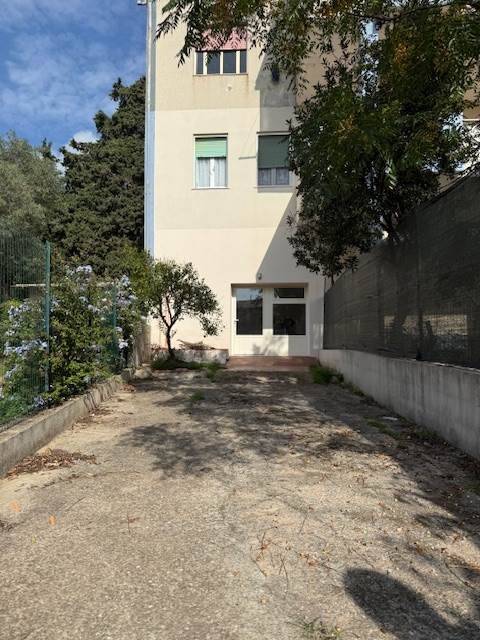 Immobile a Carbonia in Via Cagliari - Foto 3