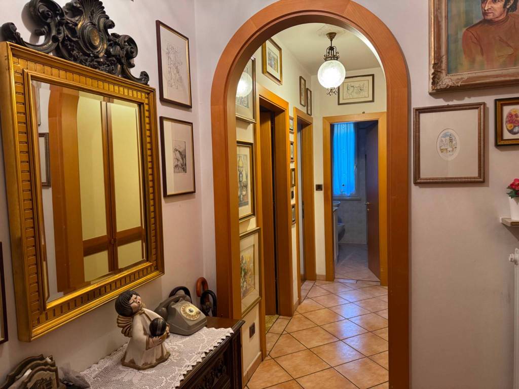 Appartamento a Bolzano in Via Novacella - Foto 3