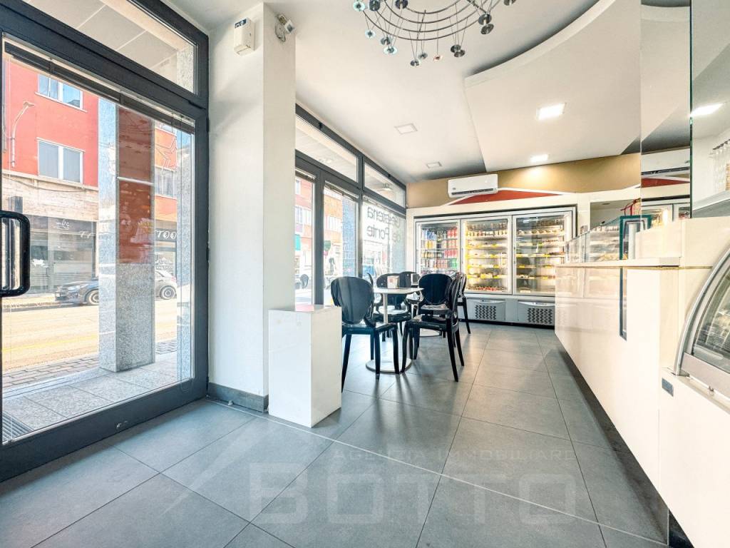 Immobile a Borgomanero in corso sempione 9 - Foto 5